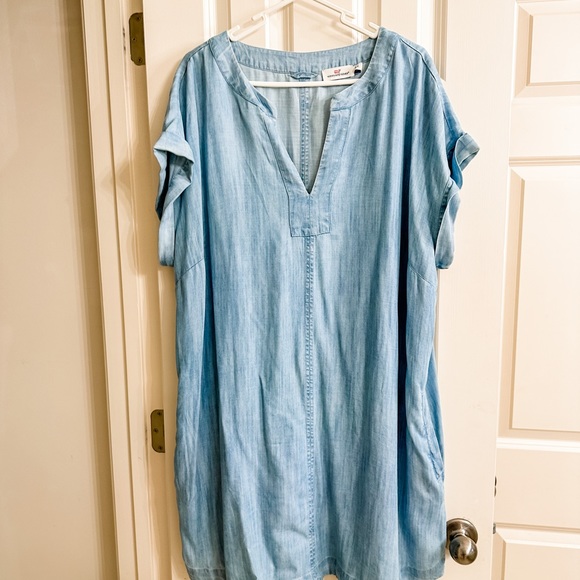 Vineyard Vines Light Blue Denim Dress - Picture 3 of 4